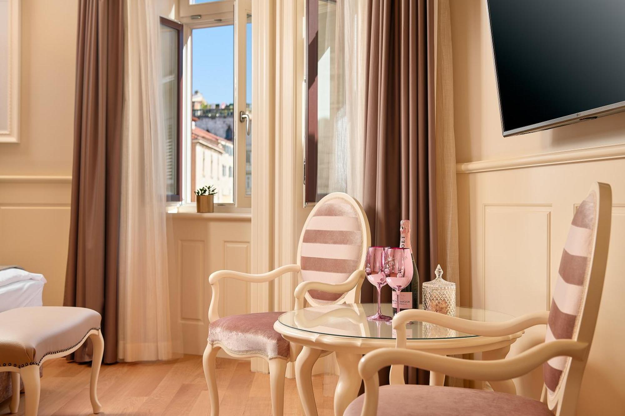 Piazza Heritage Hotel Split Rom bilde