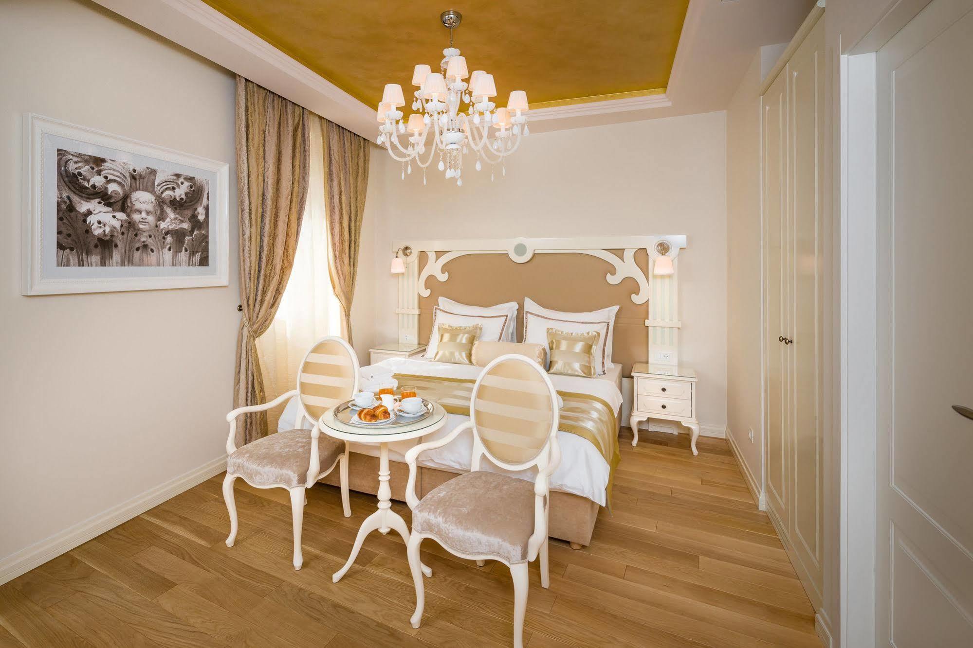Piazza Heritage Hotel Split Eksteriør bilde