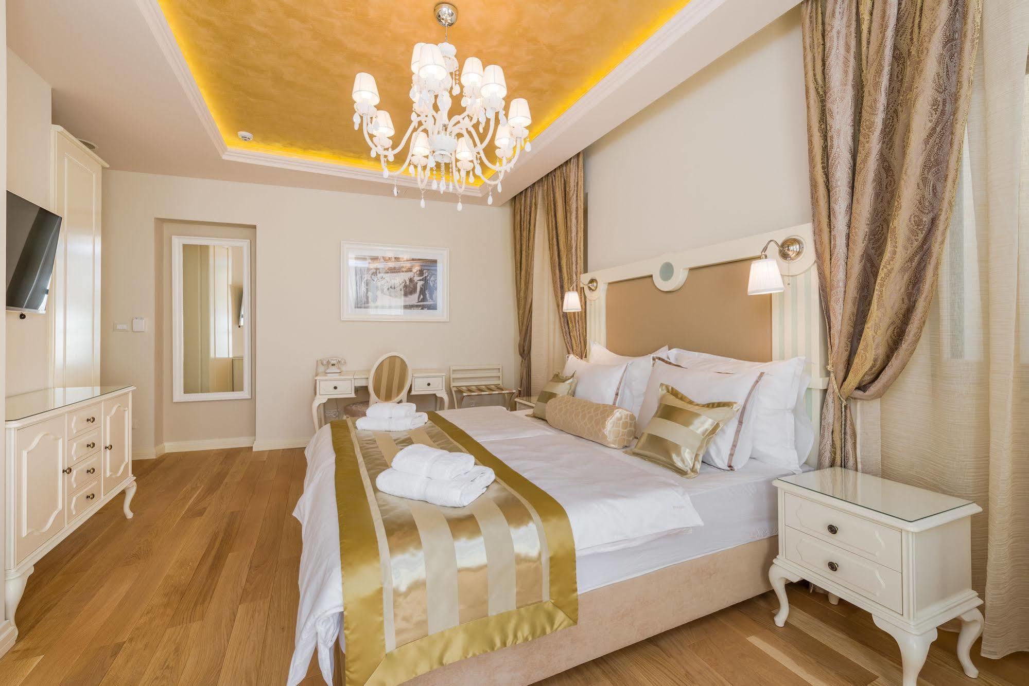 Piazza Heritage Hotel Split Eksteriør bilde