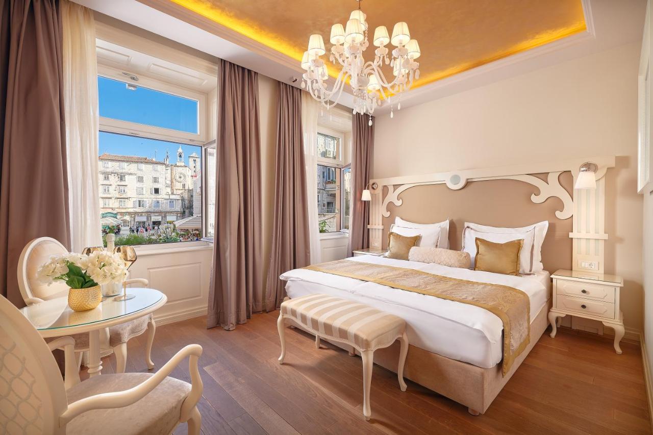 Piazza Heritage Hotel Split Rom bilde